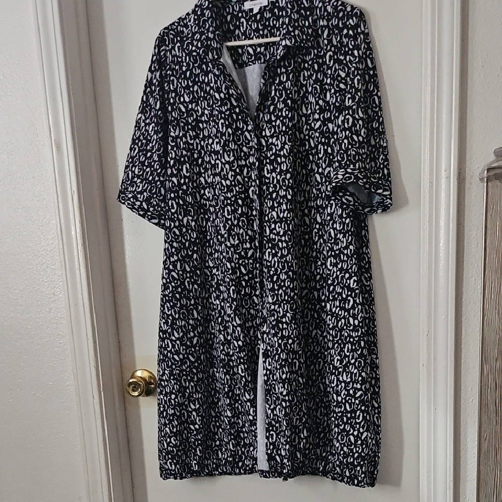 Chico's Monochrome Patterned Button Down Shirt - image 2